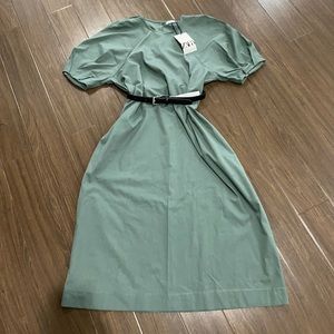 Zara green voluminous dress